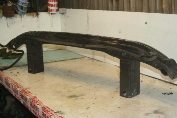 2005 MERCEDES S CLASS W220. FRONT CRASH BAR BUMPER SUPPORT - Image 2