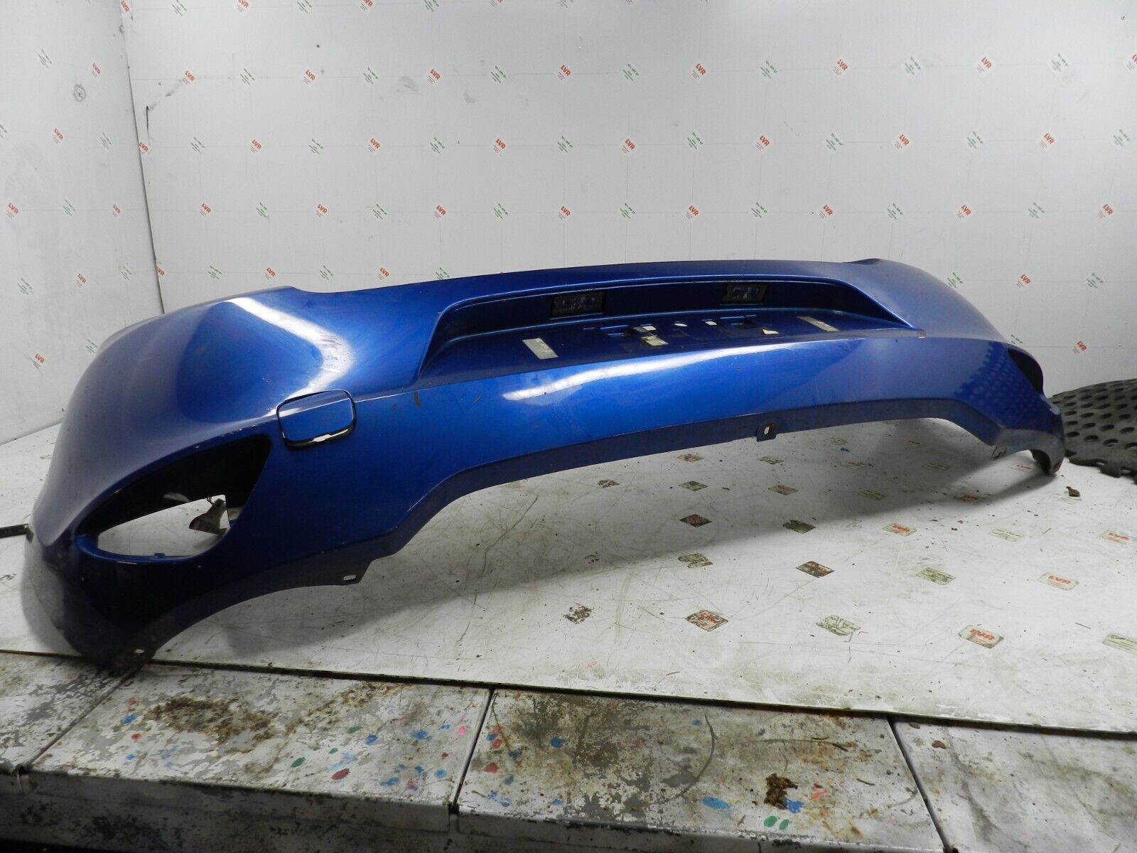 (126) RENAULT CLIO MK3 FACELIFT. REAR BUMPER IN BLUE