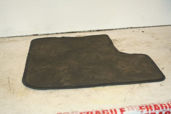 (98) TOYOTA RAV 4 MK1. FLOOR MAT - Image 4