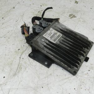 (126) RENAULT CLIO MK3 FACELIFT. ENGINE ECU 8200911560