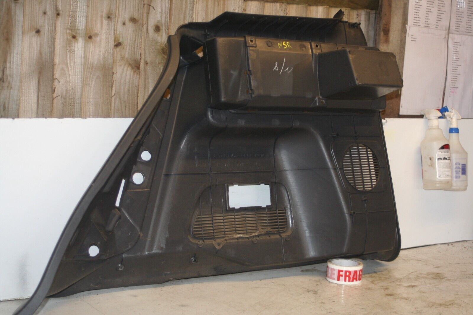 (98) TOYOTA RAV 4 MK1. PASSENGER SIDE BOOT PANEL TRIM - Image 6