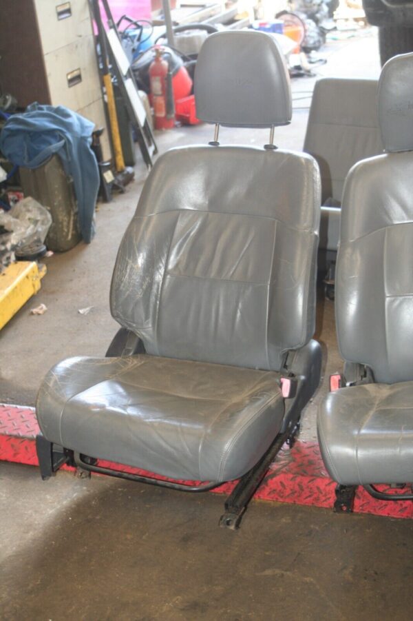 (98) TOYOTA RAV 4 MK1. LEATHER SEATS SET - Image 7