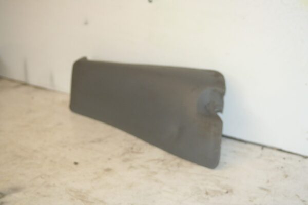 (98) TOYOTA RAV 4 MK1. DRIVER REAR LEATHER SEAT EDGE BOLSTER - Image 2