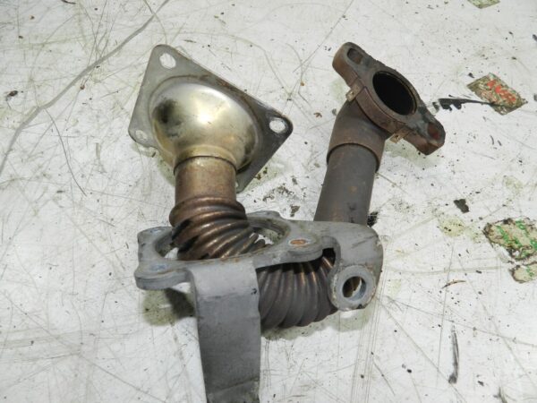 (126) RENAULT CLIO MK3 FACELIFT. EGR COOLER PIPE - Image 2