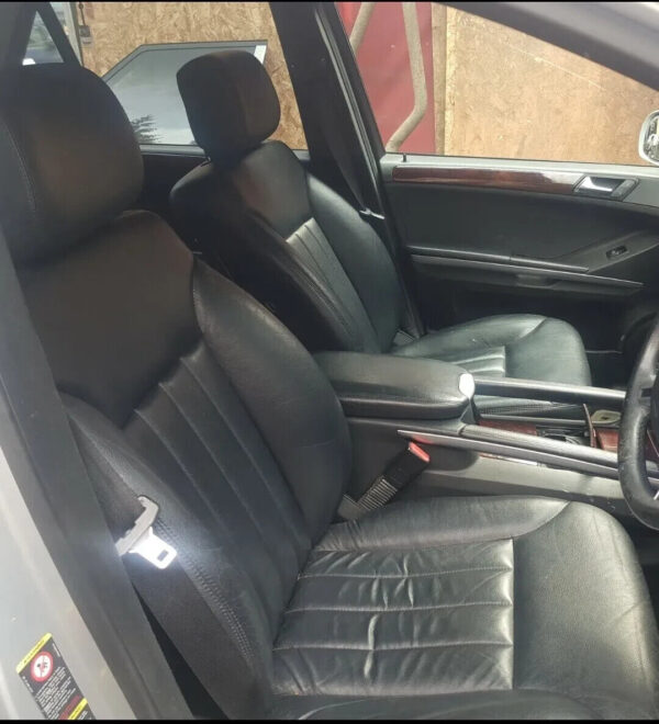 2006 MERCEDES ML 320 CDI W164. FULL LEATHER SEATS ELECTRIC GREY