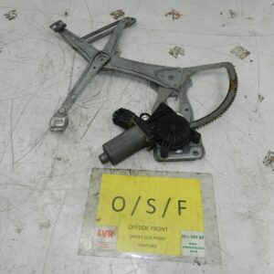 (131) 2002 MERCEDES BENZ E CLASS ESTATE W210. DRIVER FRONT WINDOW REGULATOR