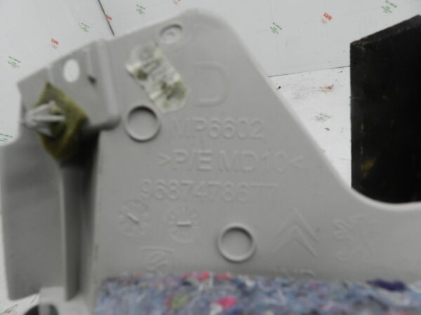2012 CITROEN C4 VTS MK2 HATCHBACK. DRIVER SIDE REAR C PILLAR TRIM BOOT - Image 4