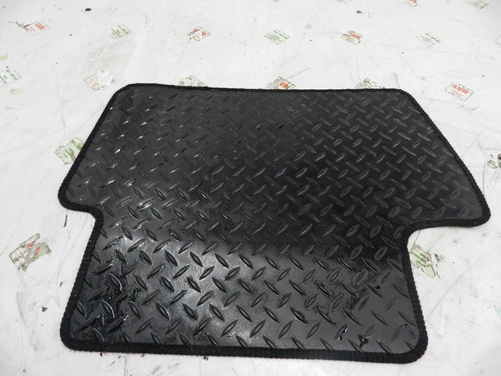 2012 CITROEN C4 VTS MK2 HATCHBACK. REAR FLOOR MAT