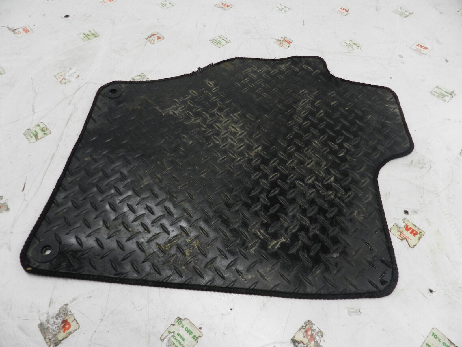 2012 CITROEN C4 VTS MK2 HATCHBACK. FRONT FLOOR MAT