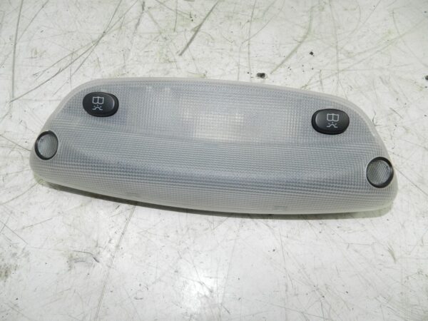 (131) 2002 MERCEDES BENZ E CLASS ESTATE W210. INTERIOR LIGHT