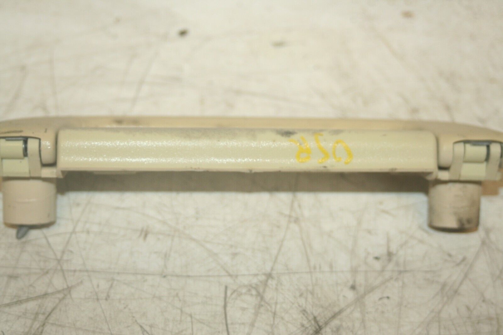 2005 MERCEDES S CLASS W220. DRIVER SIDE REAR GRAB HANDLE