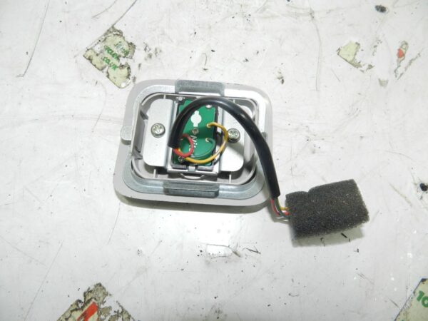 2011 NISSAN QASHQAI J10 MK1. SUN ROOF SWITCH - Image 2