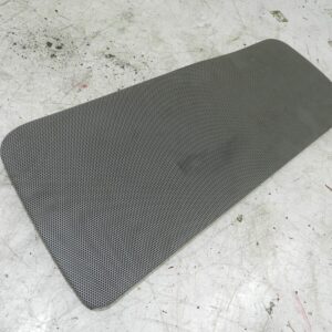 (121) 2007 AUDI A4 SALOON B7. SPEAKER GRILL
