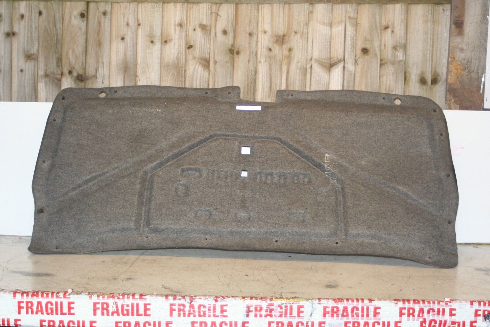 1988 BMW 735 7SERIES E32. C PILLAR TRIM - Image 4