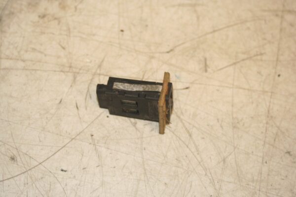 1988 BMW 735 7SERIES E32. SPEEDOMETER LIGHT DIMMER - Image 3