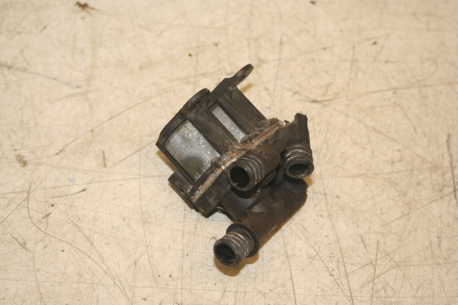 1988 BMW 735 7SERIES E32. COOLANT PUMP ADDITIONAL AUXILLARY
