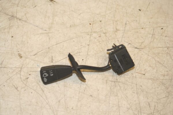 1988 BMW 735 7SERIES E32. WIPER STALK