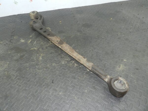 155 1999 LAND ROVER DISCOVERY 2 V8. DRIVER FRONT RADIUS ARM CONTROL SUSPENSION - Image 2