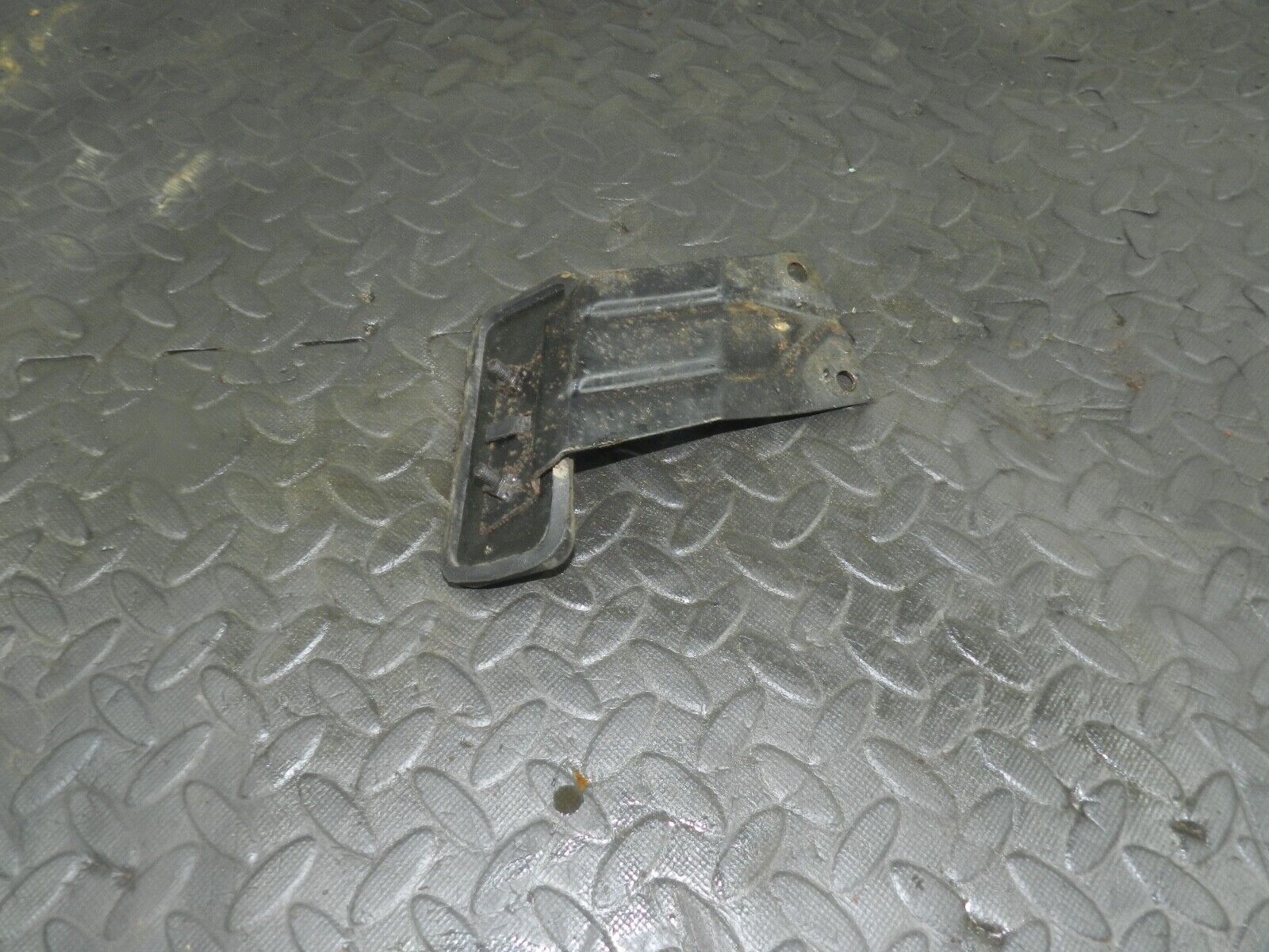 155 1999 LAND ROVER DISCOVERY 2 V8. PEDAL FOOT REST - Image 2