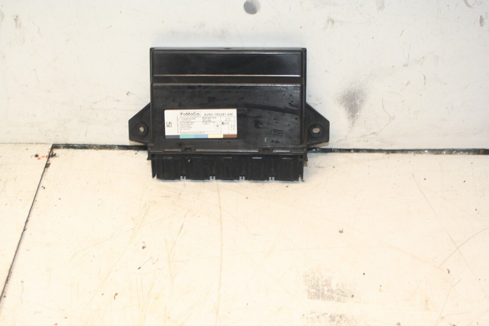 2014 FORD FOCUS MK3. AV6N-19G481-AM ECU KEYLESS CENTRAL LOCKING MODULE