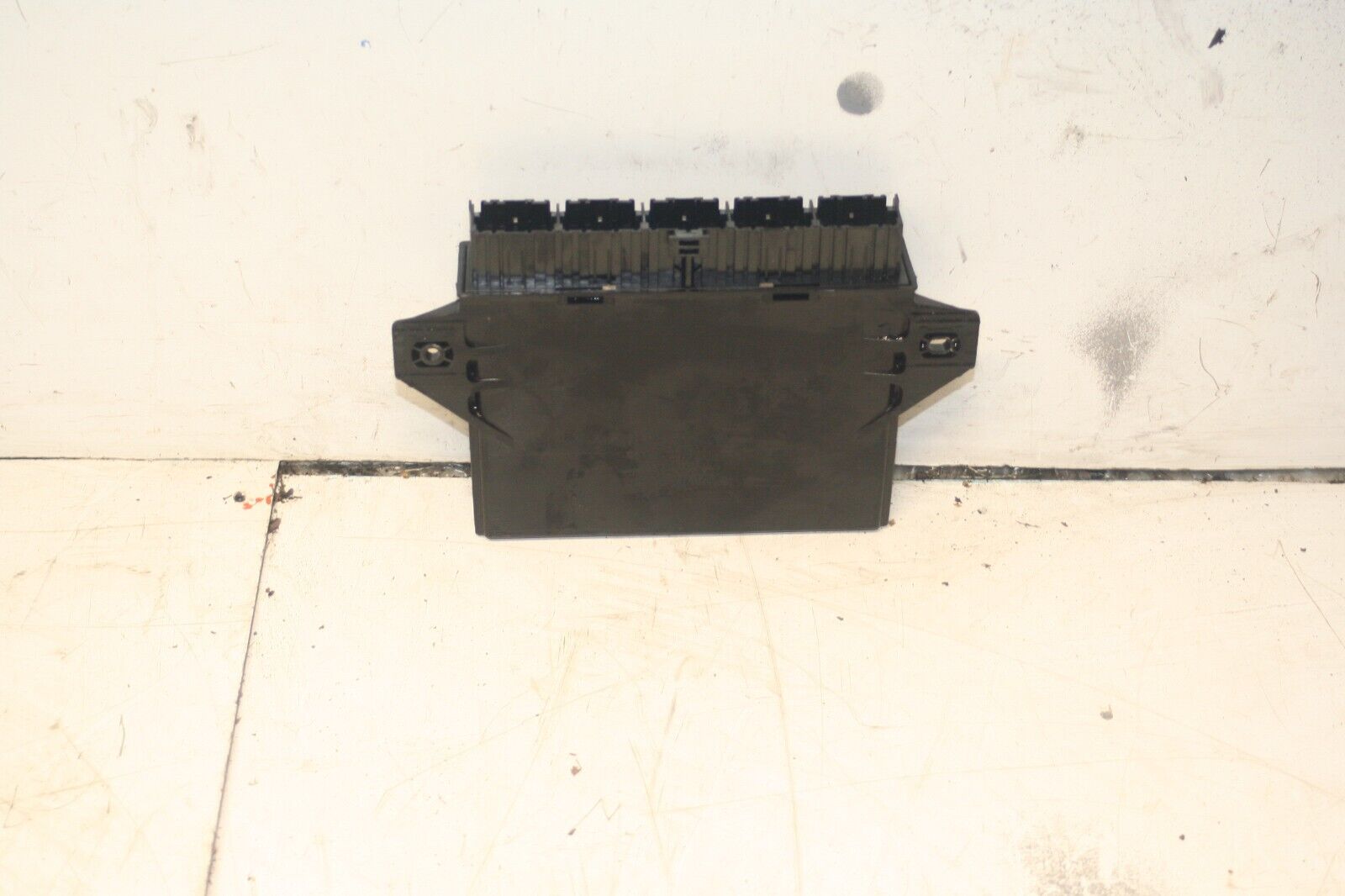 2014 FORD FOCUS MK3. AV6N-19G481-AM ECU KEYLESS CENTRAL LOCKING MODULE - Image 2