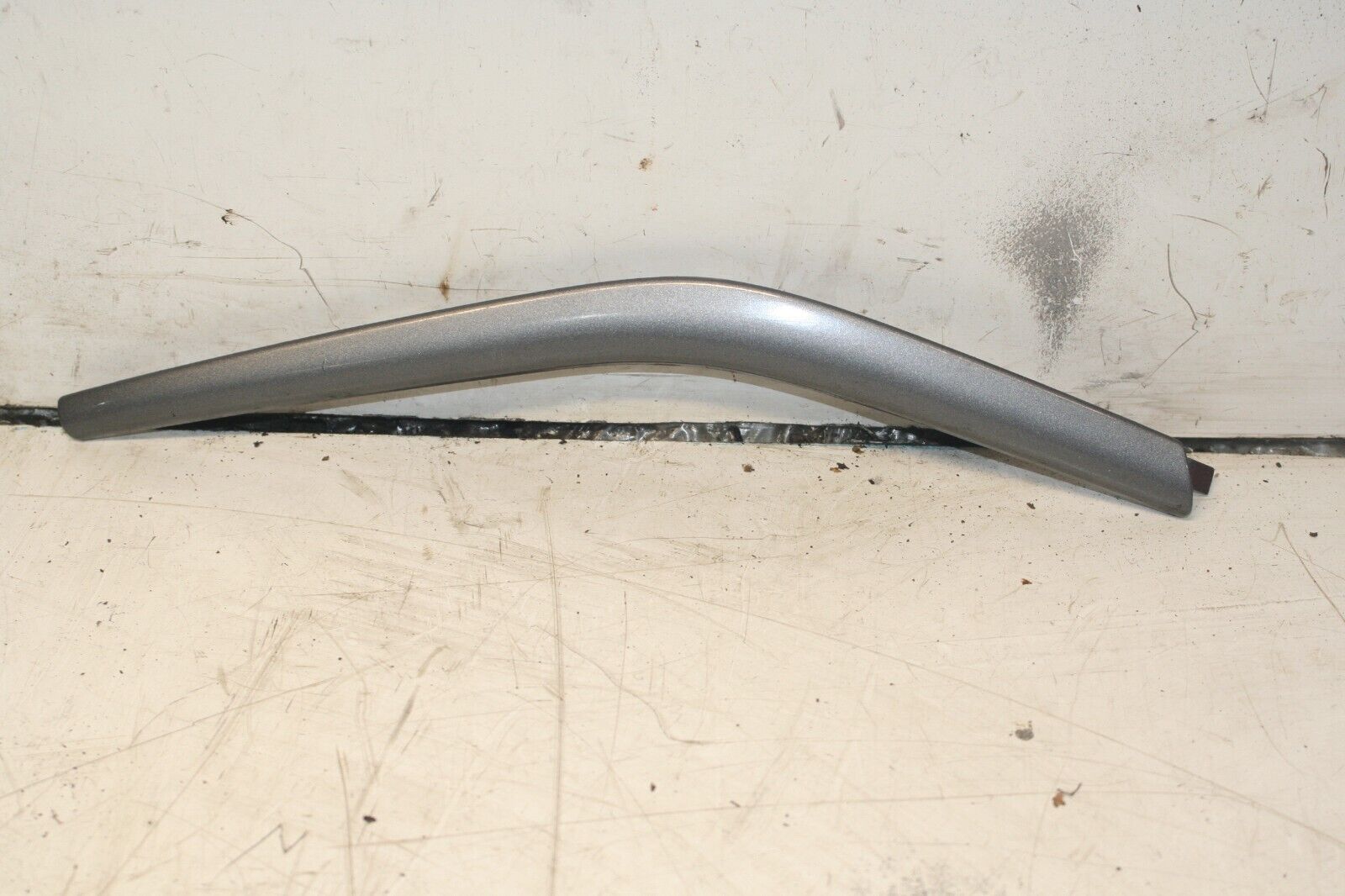 2014 FORD FOCUS MK3. PASSENGER SIDE FRONT DOOR TRIM - Image 3