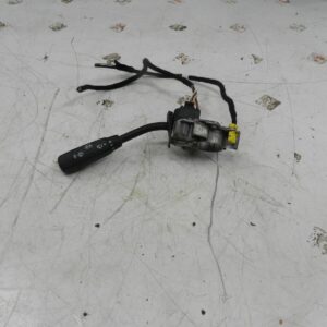 (131) 2002 MERCEDES BENZ E CLASS ESTATE W210. WIPER INDICATOR STALK