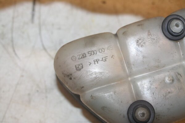 2005 MERCEDES S CLASS W220. COOLANT WATER BOTTLE TANK - Image 5