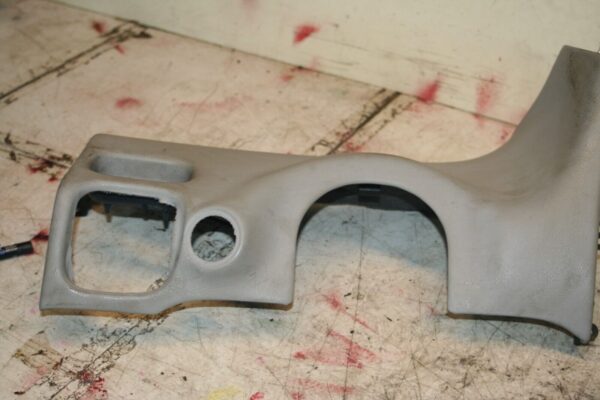 2006 MERCEDES BENZ C CLASS W203. DASHBOARD LOWER DASH TRIM DRIVER SIDE