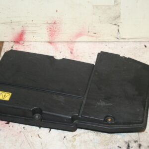 2006 MERCEDES BENZ C CLASS W203. ECU FUSE COVER