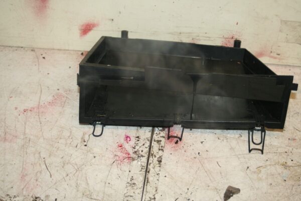2006 MERCEDES BENZ C CLASS W203. A001 9890803 SLAM PANEL RADIATOR UPPER TRIM - Image 2
