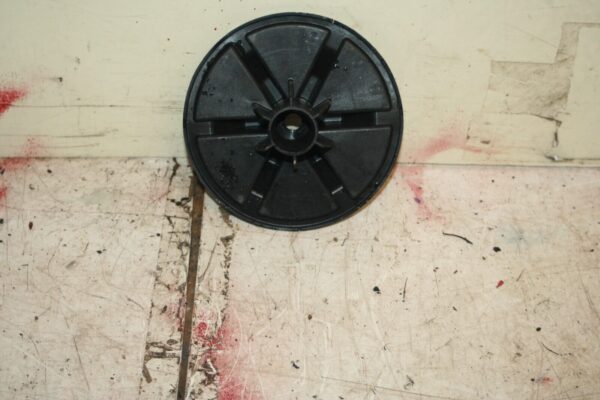2006 MERCEDES BENZ C CLASS W203. SPARE WHEEL CLAMP - Image 2