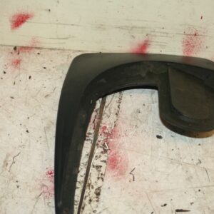 2006 MERCEDES BENZ C CLASS W203. MUD FLAP