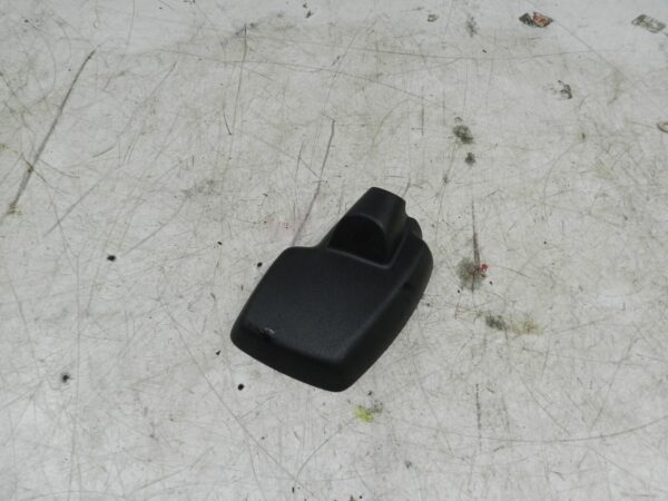 2012 FORD GALAXY MK3 TITANIUM. REAR VIEW MIRROR TRIM - Image 3