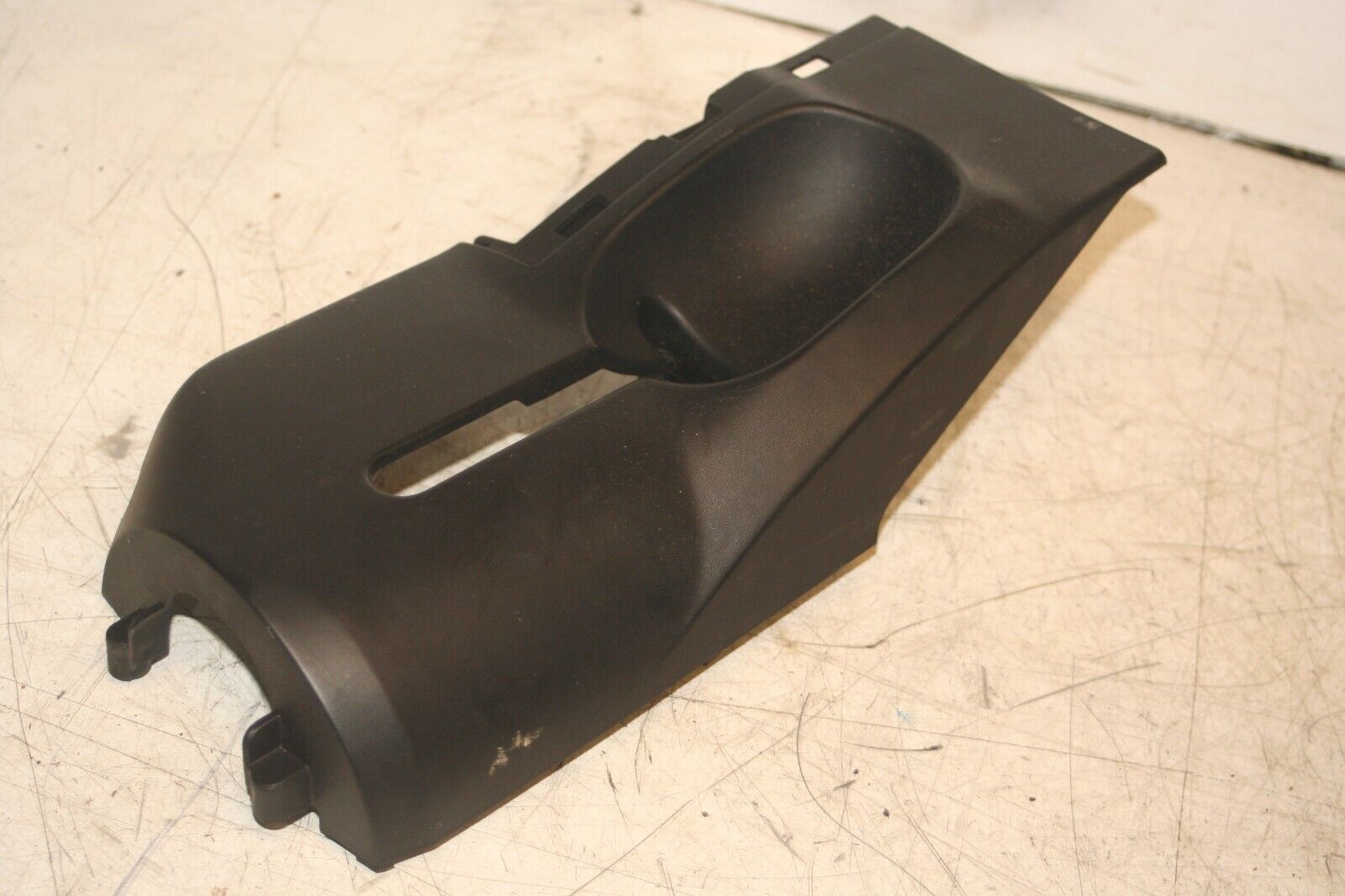 1988 BMW 735 7SERIES E32. STEERING COWLING LOWER