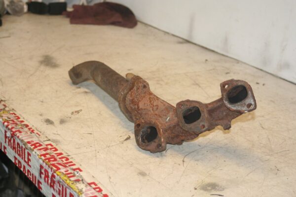 1988 BMW 735 7SERIES E32. EXHAUST MANIFOLD
