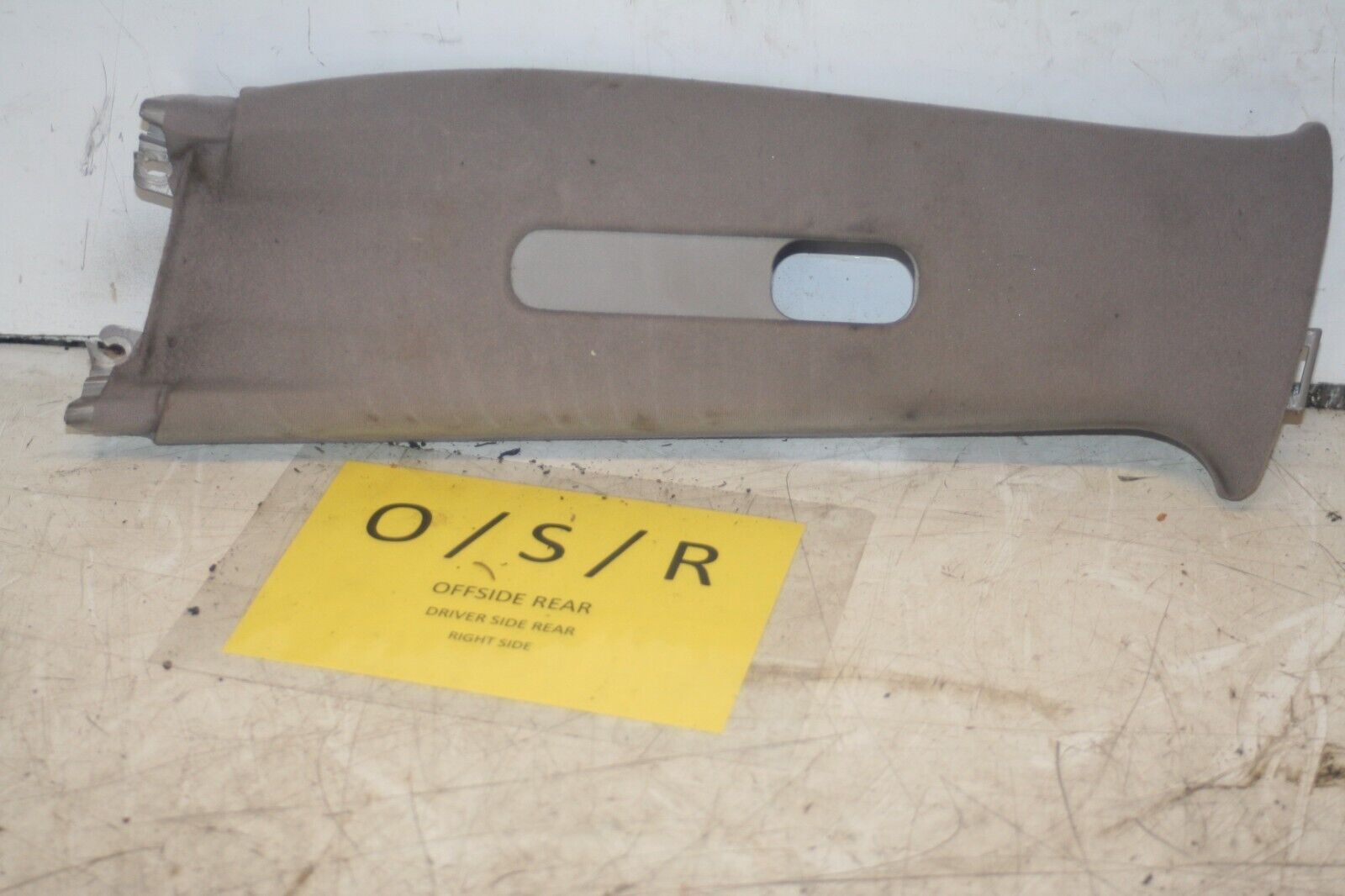 2004 LEXUS IS200. DRIVER  SIDE B PILLAR UPPER TRIM