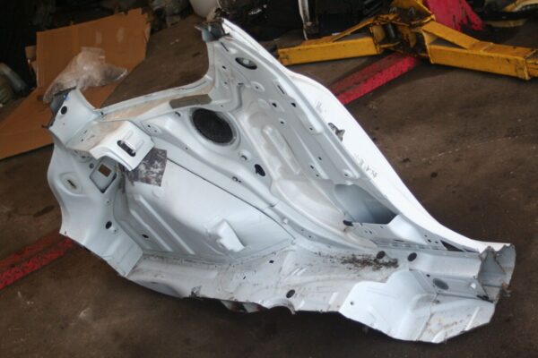 2010 CITROEN DS3. PASSENGER SIDE REAR QUARTER CUT SECTION - Image 7