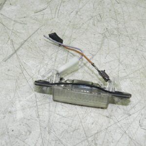 (141) MERCEDES E CLASS SALOON W210. NUMBER PLATE LIGHT