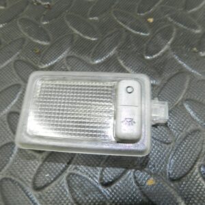 151. 2008 FORD FOCUS MK2 TITANIUM. INTERIOR LIGHT