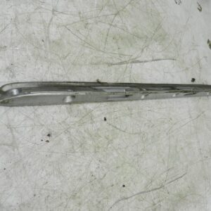 (141) MERCEDES E CLASS SALOON W210. BOOT LID TAIL GATE HANDLE