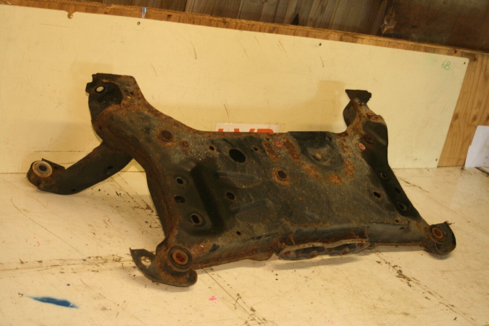 (6B) 2013 FORD FOCUS 1.0 ECOBOOST. SUB FRAME - Image 4