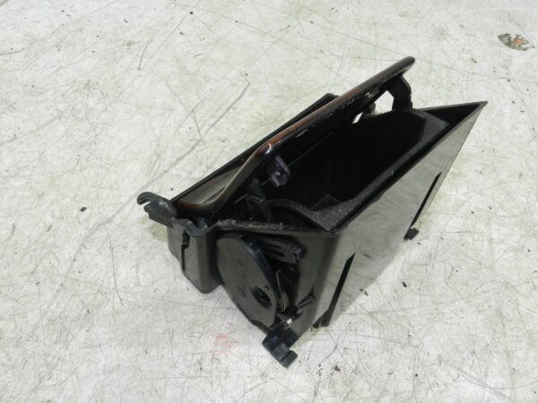 (141) MERCEDES E CLASS SALOON W210. WOOD TRIM STORAGE POCKET - Image 2