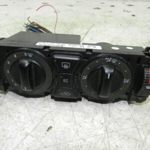 (141) MERCEDES E CLASS SALOON W210. HEATER CONTROL SWITCH 2108302085