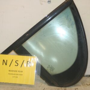 JAGUAR S TYPE. PASSENGER SIDE REAR QUARTER GLASS