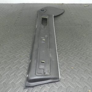 147. JAGUAR XJ6 XJ40. DOOR CARD UPPER TRIM