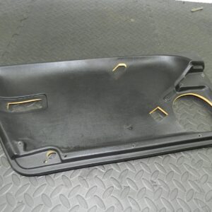 147. JAGUAR XJ6 XJ40. DOOR CARD