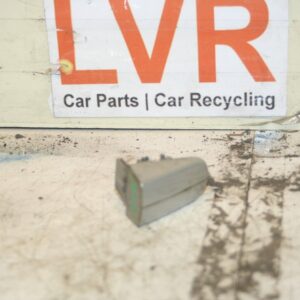 (6B) 2013 FORD FOCUS 1.0 ECOBOOST. PASSENGER SIDE FRONT DOOR HANDLE END
