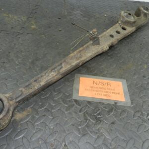 155 1999 LAND ROVER DISCOVERY 2 V8. PASSENGER REAR RADIUS ARM CONTROL SUSPENSION