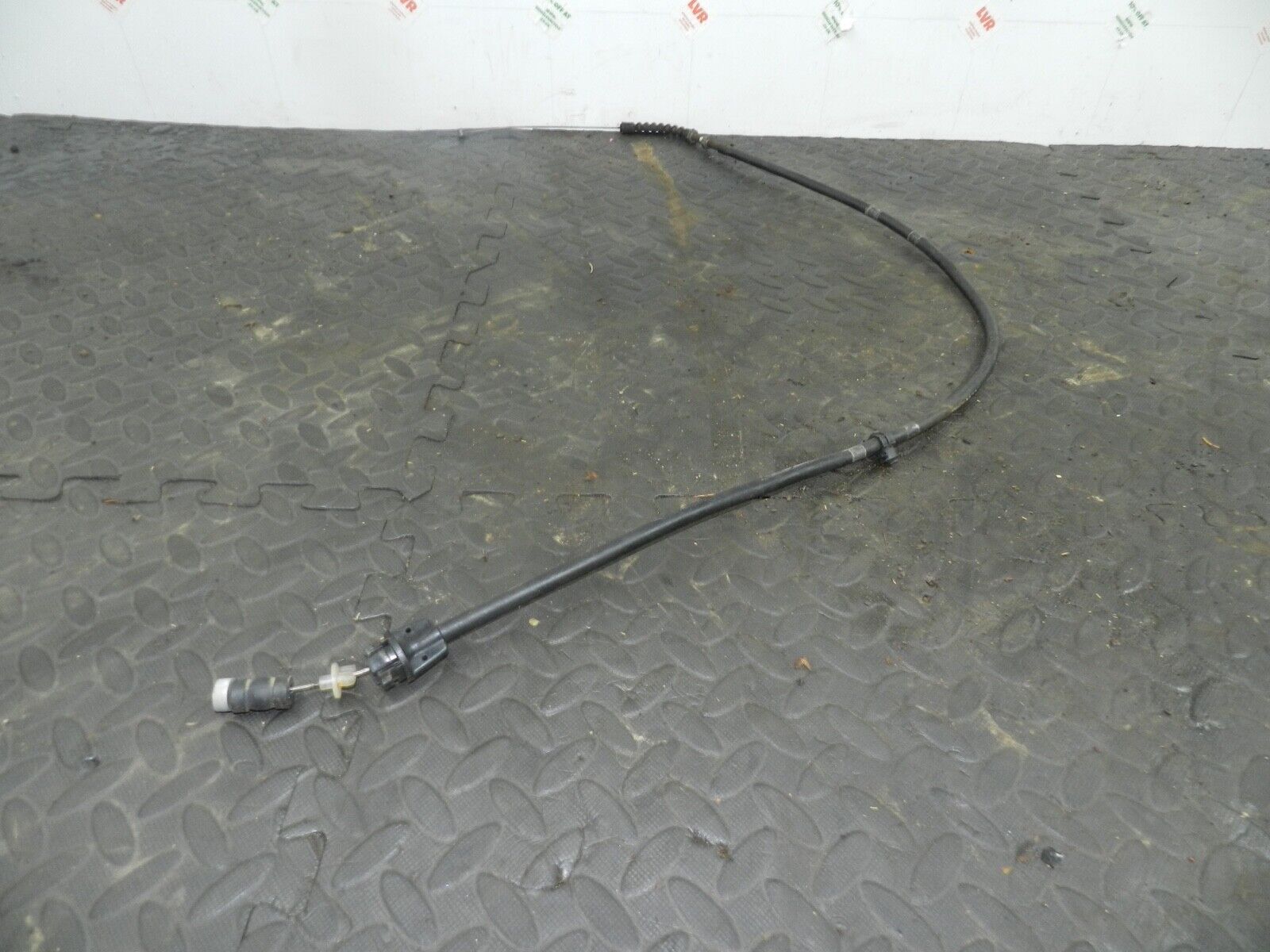 155 1999 LAND ROVER DISCOVERY 2 V8. THROTTLE ACCELERATOR CABLE